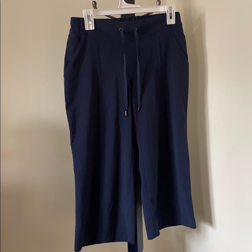 Navy Blue Athleta Capris